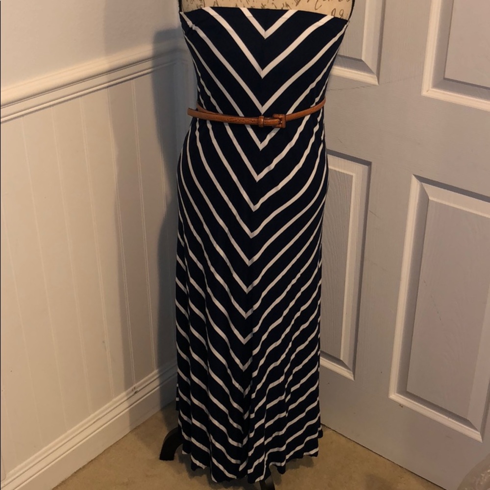 Long strapless chevron lined navy and white dress